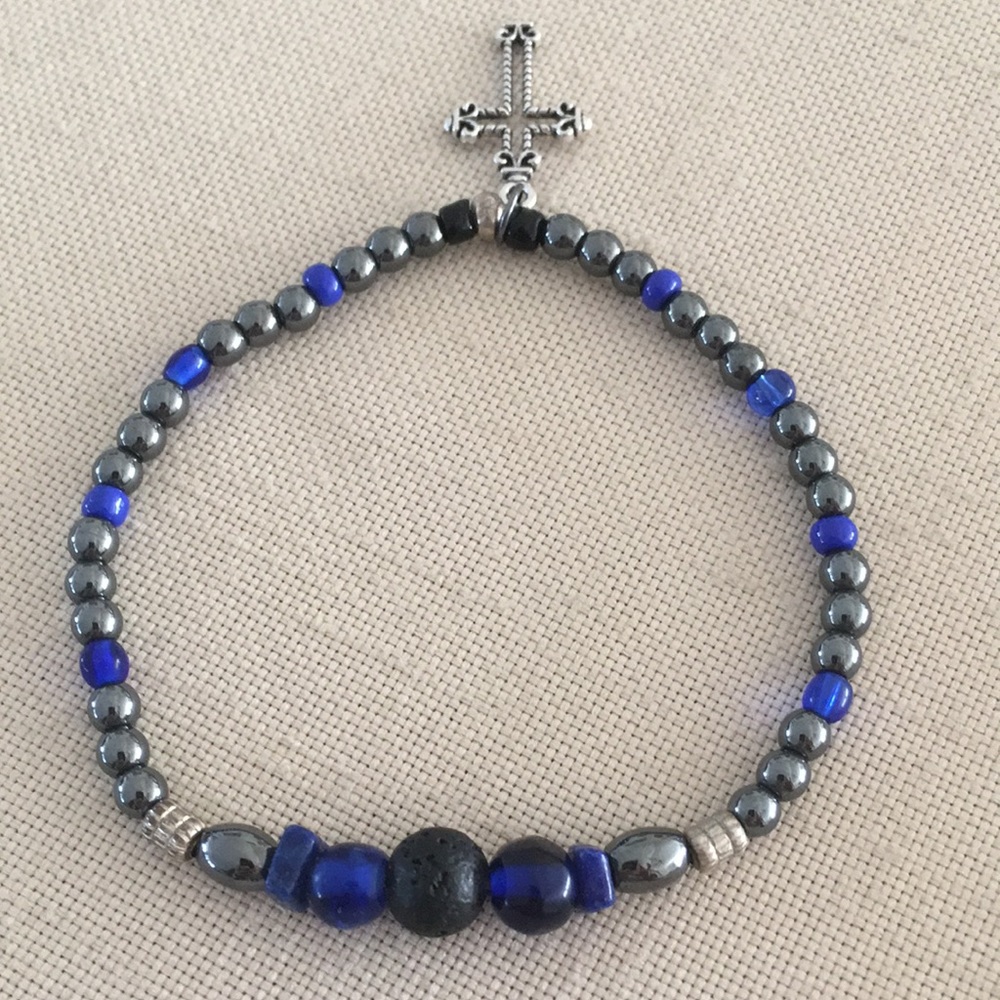 HAND CRAFTED Hematite Stretch Bracelet  Aromatherapy Diffuser with Cross Charm - Picture 2 of 3